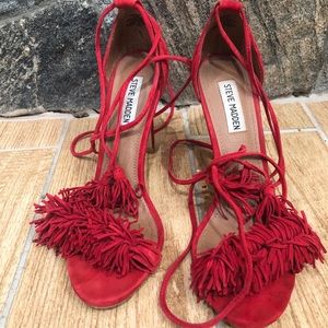 Steve madden red suede heel with fringe detail